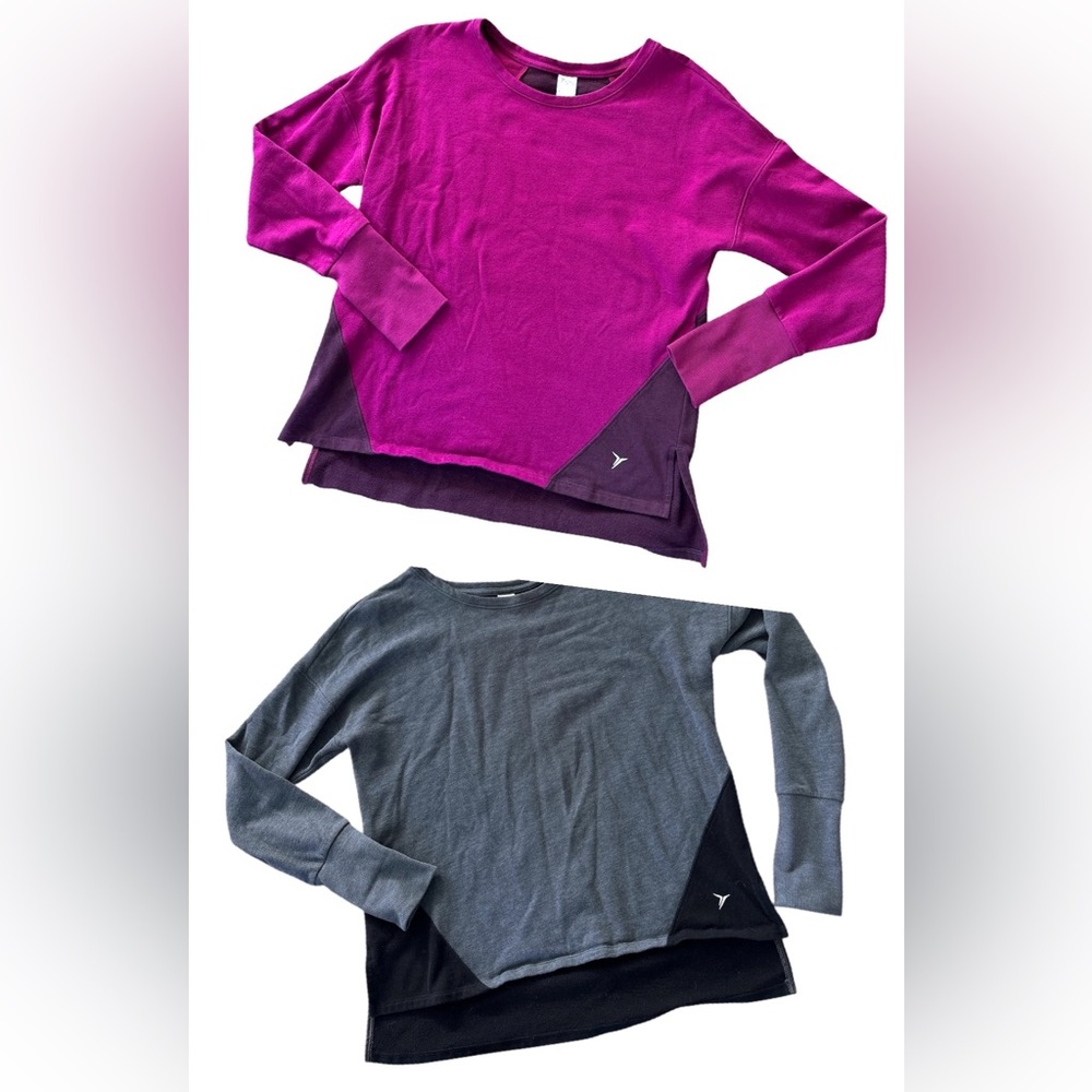 (2) Women’s M Old Navy Active Sweatshirts Gray/Black & Raspberry/Maroon EUC